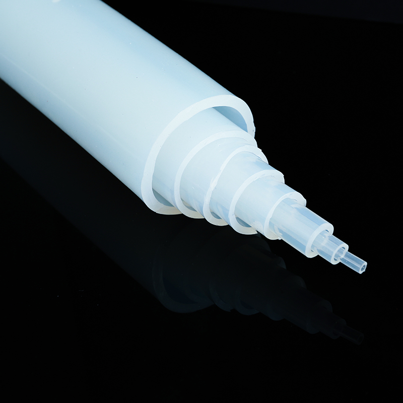 蠕動(dòng)泵管頻繁破裂？嶸牌加強(qiáng)型硅膠管實(shí)測(cè)百萬(wàn)次擠壓壽命